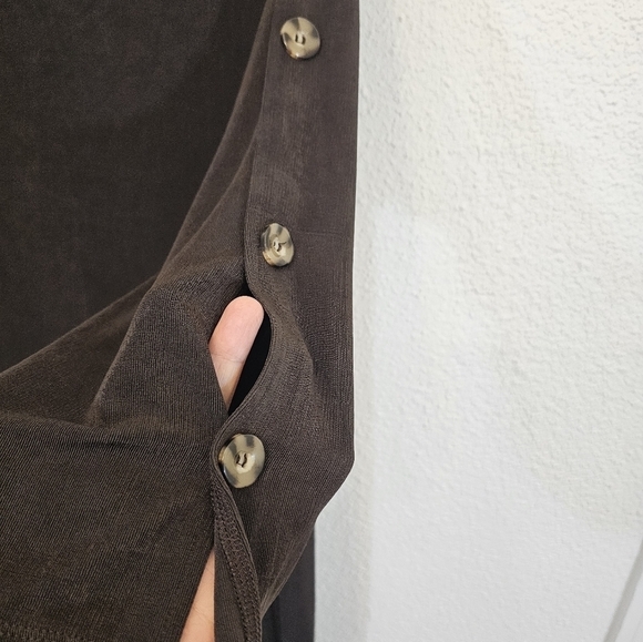 Chico's Traveler Size 2 Large Acetate Slinky Stretchy Brown Midi Dress - Picture 6 of 9